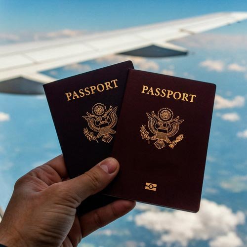 Abogado de inmigración en Valparaíso gestionando visa temporal